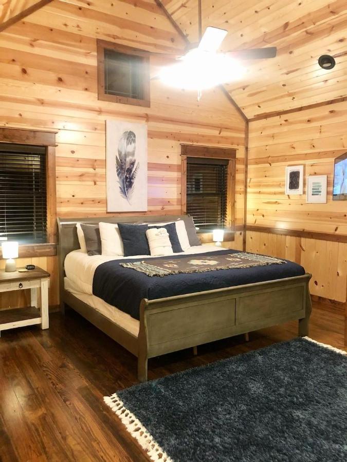Stone Mountain Lodge 5000Sqft 6 Bed Game Room Pool Table Hot Tub Брокен-Боу Экстерьер фото
