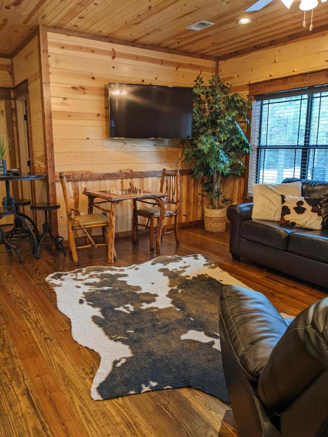 Stone Mountain Lodge 5000Sqft 6 Bed Game Room Pool Table Hot Tub Брокен-Боу Экстерьер фото