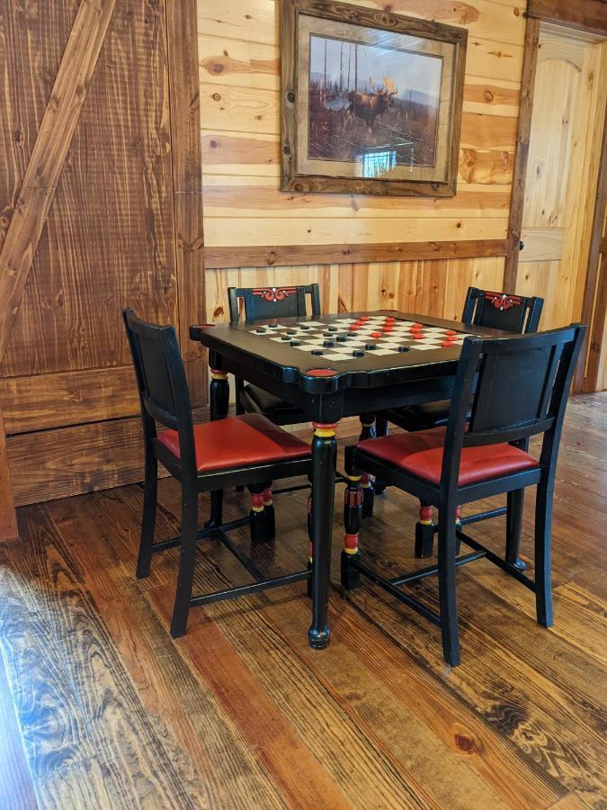 Stone Mountain Lodge 5000Sqft 6 Bed Game Room Pool Table Hot Tub Брокен-Боу Экстерьер фото